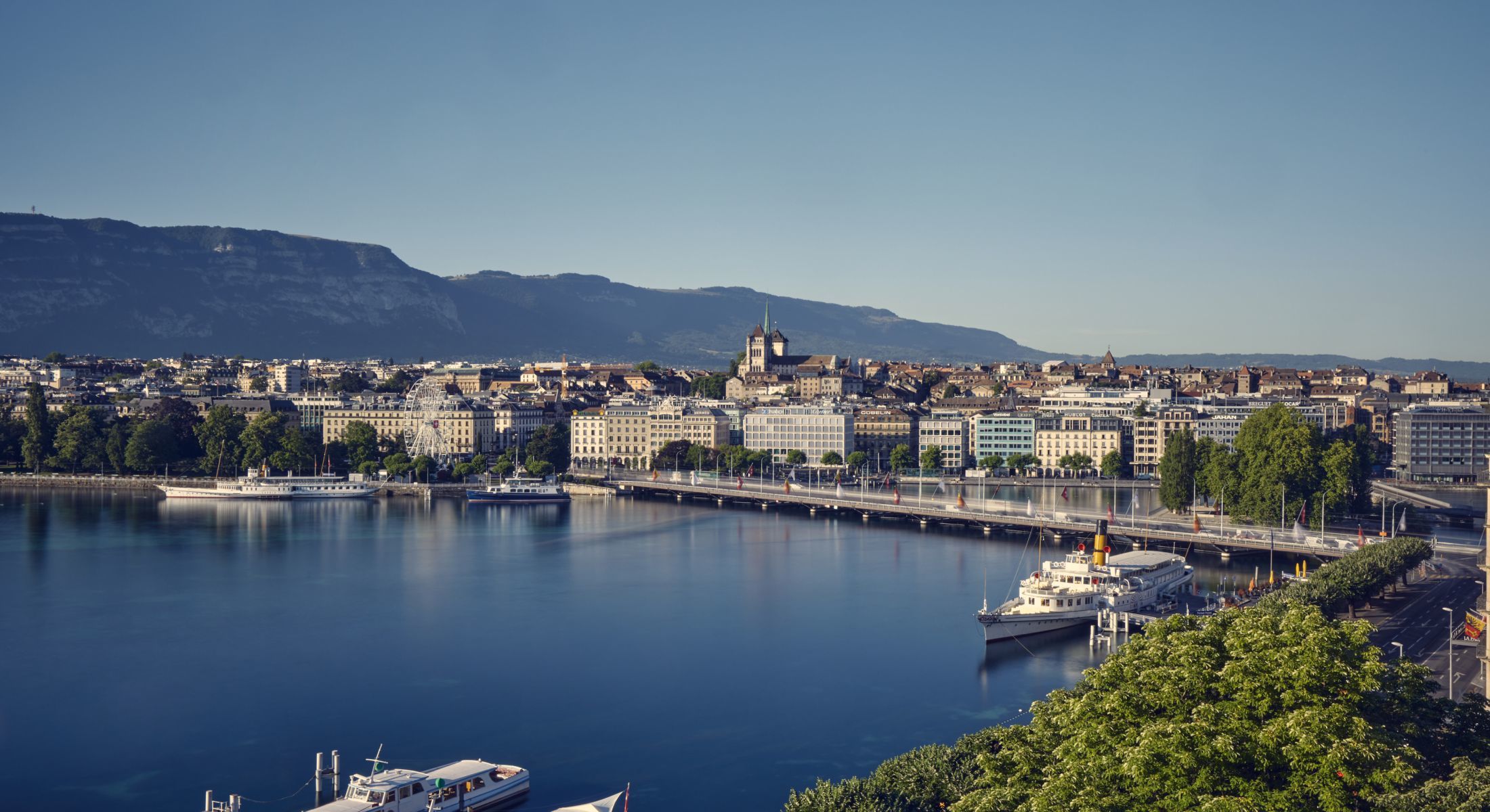 Beau-Rivage Genève - Surrounding